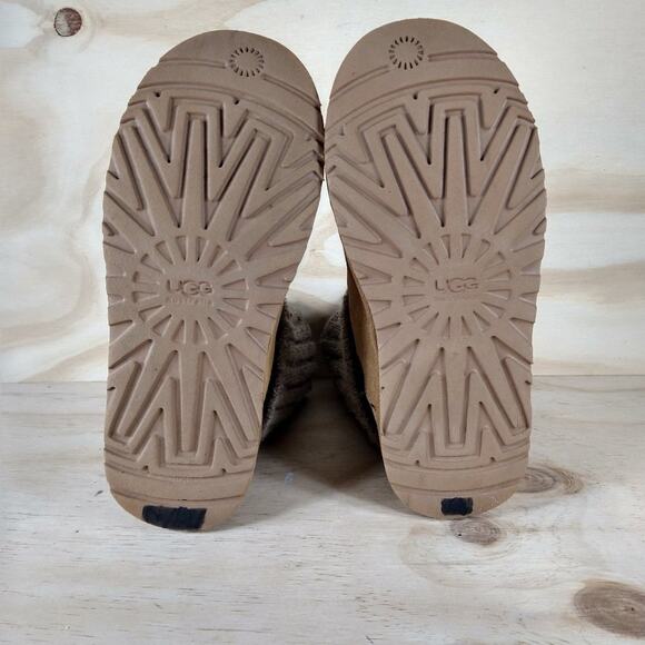 UGG Australia - ''Cambridge'' - Boots - Brown/Gray - Women's - 7 - S/N 1003175 - Picture 9 of 10